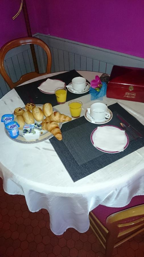 Auberge Normande Valframbert Esterno foto